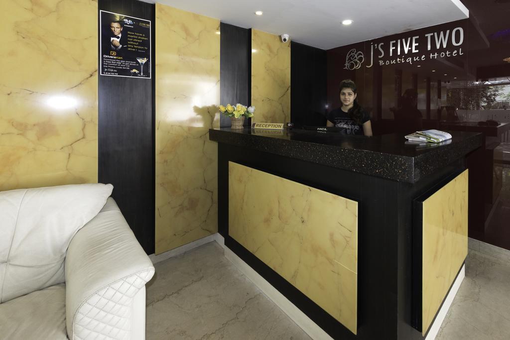 Treebo Trend J'S Five Two Boutique Hotel Chennai Exterior photo