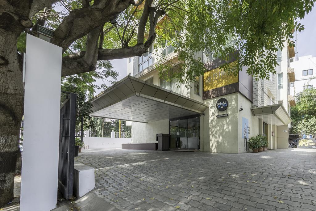 Treebo Trend J'S Five Two Boutique Hotel Chennai Exterior photo